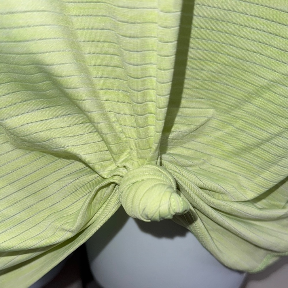 Athleta Green Tie Front Tank Top - Picture 3 of 7